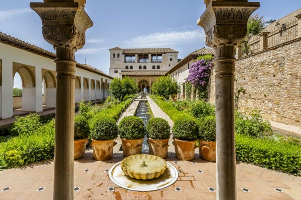 Courtyard Construction Service in Green Valley