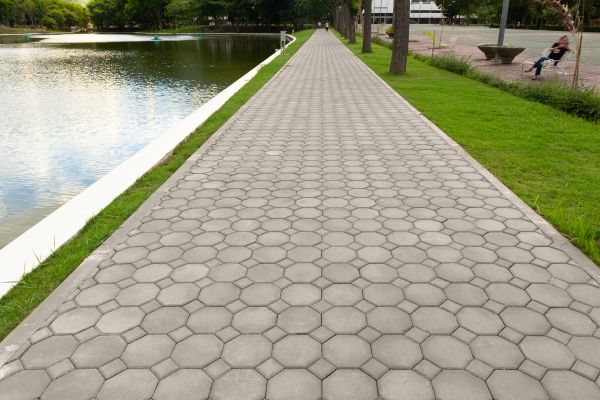 Pathway Pavers Installation in Green Valley